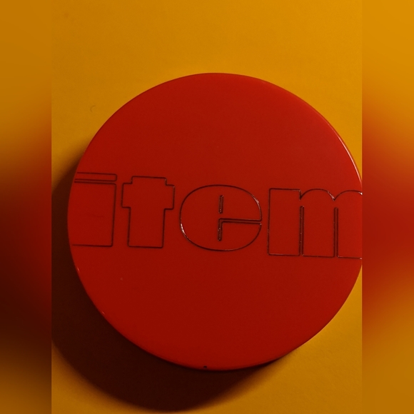 10 Piece Makeup Bundle - Picture 10 of 16